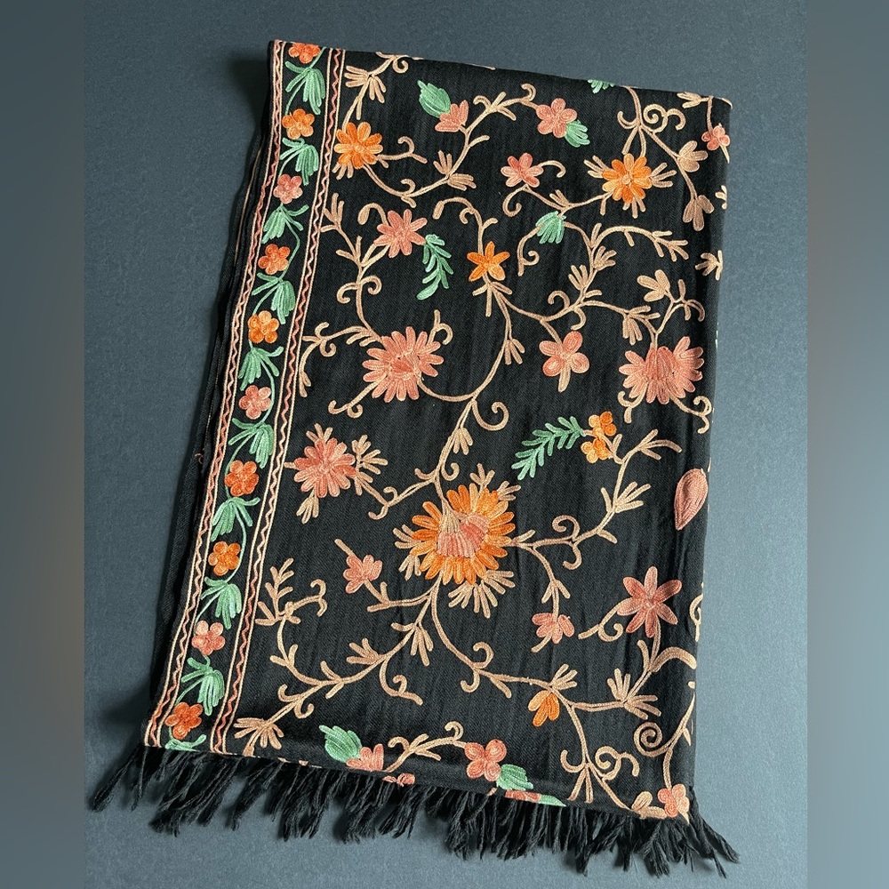 Cashmere Shawl / Scarf